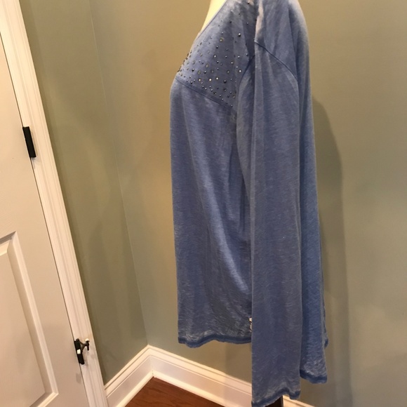 Burnout Tee - Picture 4 of 13